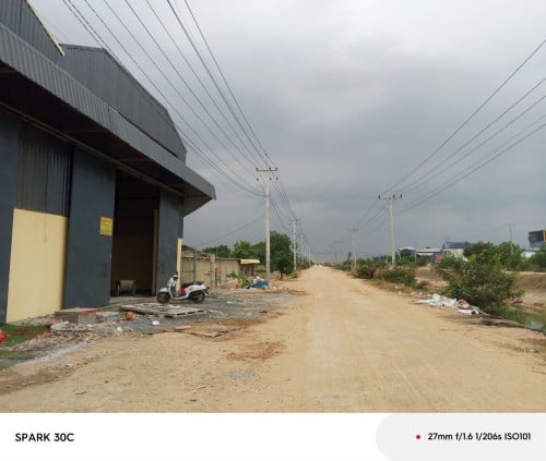 ឃ្លាំងជួល