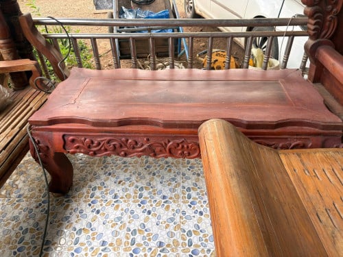 ឈើធ្នង់សុទ្ធលក់ប្រញាលុយចរចាបាន