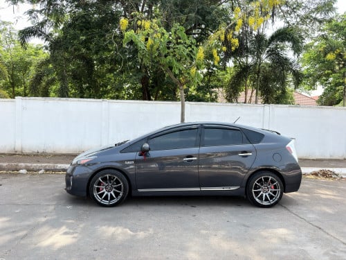 តោះមេមេសាងបានឆ្នាំ 012 option 3 ផ្លាកអ៊ីនតម្លៃ16900$ចរចា