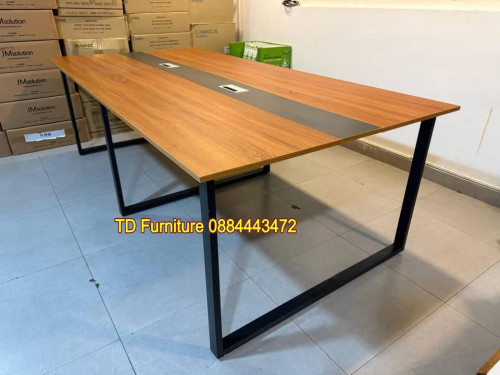 តុប្រជុំ ខ្នាត 120*240cm ធានាគុណភាព1 ឆ្នាំ