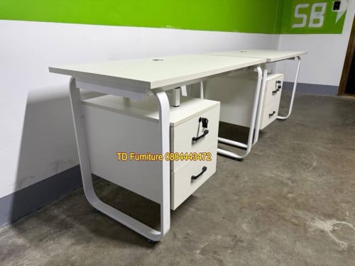 តុធ្វេីការ. 120*60