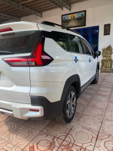 ឡានលក់ឆ្នាំ2023 X Pander Cross