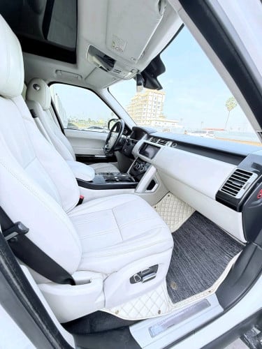 $27,500 Range Rover Vogue 2013