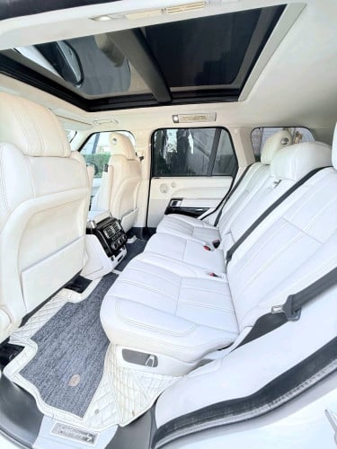 $27,500 Range Rover Vogue 2013