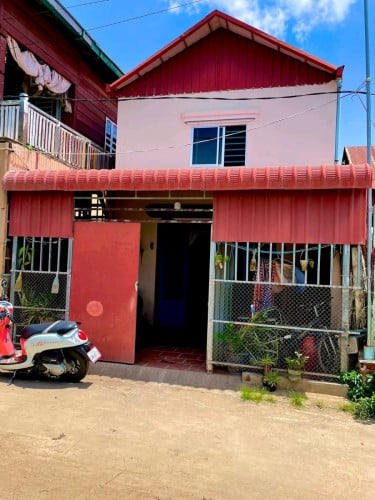 ផ្ទះលក់27500$.ចរចា.093461447