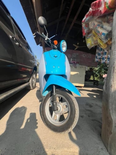 ម៉ូតូលក់បងៗ380$