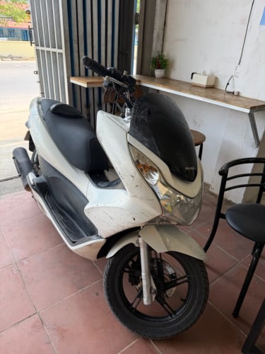 សាង700$