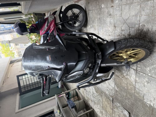 លក់ ADV 150cc 020 លក់ទាំងស្លាកលេខនិងគ្រឿងលេងថែមជូនគ្រឿងសុីនម្ចាស់ដើមកាតគ្រីឈ្មោះខ្ញុំផ្ទាល់