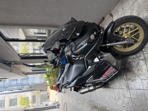 លក់ ADV 150cc 020 លក់ទាំងស្លាកលេខនិងគ្រឿងលេងថែមជូនគ្រឿងសុីនម្ចាស់ដើមកាតគ្រីឈ្មោះខ្ញុំផ្ទាល់