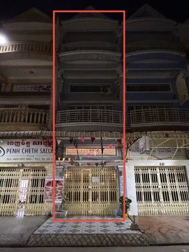 ផ្ទះជួល ជាន់លើ / ជាន់ក្រោម