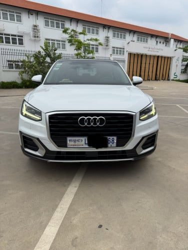 ឡានលក់21500(ចរចារ) Audi q2 2020 តំឡៃប្រហៃToyota Raize ជិះស្រួលជាងសុីប្រេងតិចជាង
