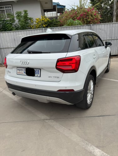ឡានលក់21500(ចរចារ) Audi q2 2020 តំឡៃប្រហៃToyota Raize ជិះស្រួលជាងសុីប្រេងតិចជាង