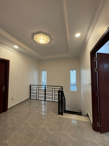 វីឡាទោលលក់ Borey CS 2 ក្រោយផ្សារបាត់ដឹង