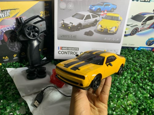 ឡានបញ្ជា​ ប្រណាំង​និងDrift ប្រភេទ​ឡានសាកថ្ម