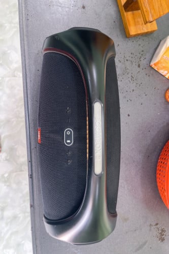 លក់ Jbl Boom Box 2 សំលេងនៅអេម ថ្មនៅកាន់ល្អ