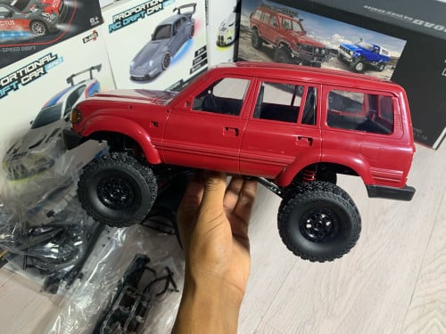 ឡានបញ្ជា​ Off-road ប៉ុងពីរ​ (4X4)វិលកង់មុខក្រោយ​ ទំហំធំ