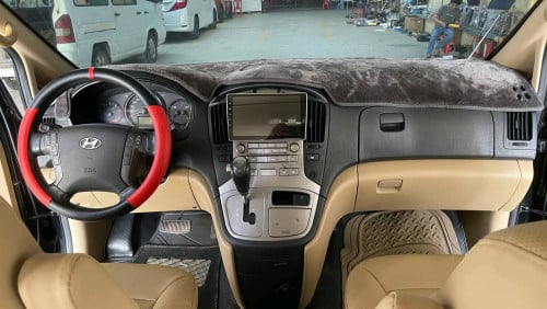 ឡានលក់ STAREX HVX 2012 Update 2020 ក្នុងលឿងធានាឡានថ្មីជូន ឯកសារគ្រប់💯