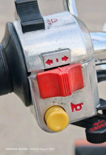 ជប៉ុន🎌Honda Chaly 50cc ស៊េរីខ្ពស់ ១ទឹកសំណុំធានាម៉ាស៊ីនស្ងាត់ហាប់ណែន វ៉ៃជន្ទល់រលត់ ក្រដាស់ពន្ធ