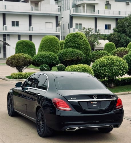 💥 MHP2092_Mercedes Benz C-Class C300 2015