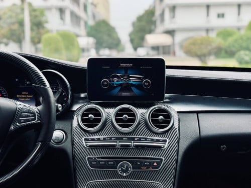 💥 MHP2092_Mercedes Benz C-Class C300 2015