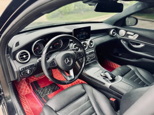 💥 MHP2092_Mercedes Benz C-Class C300 2015