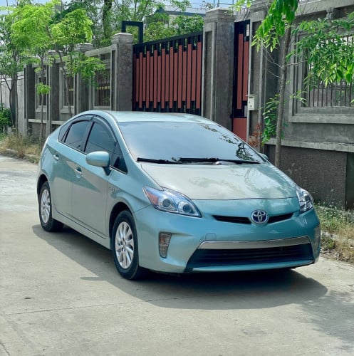 💥MHP2004_PRIUS_2012_PLUG-IN_ផ្សែងបារី