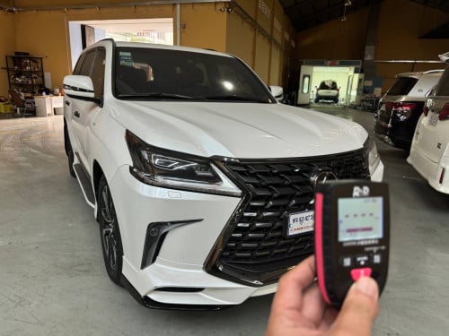 🚗 FOR SALE: 2021 Lexus LX570 – TOP CONDITION!