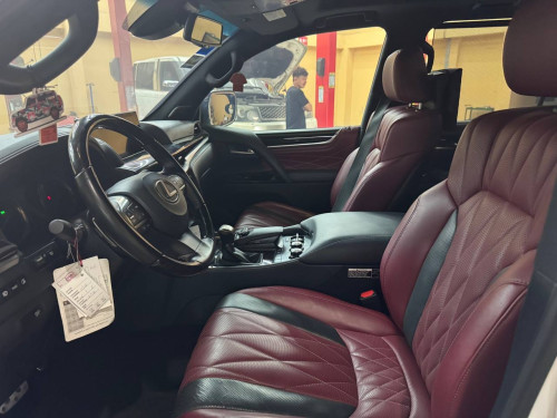 🚗 FOR SALE: 2021 Lexus LX570 – TOP CONDITION!