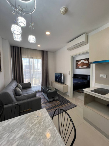 1BR at Park Land for rent