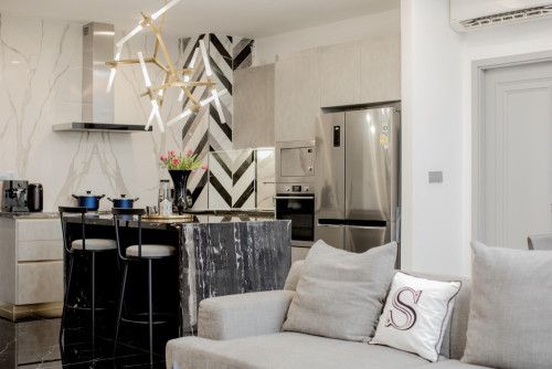 2 bed rent 3000$ - bkk1
