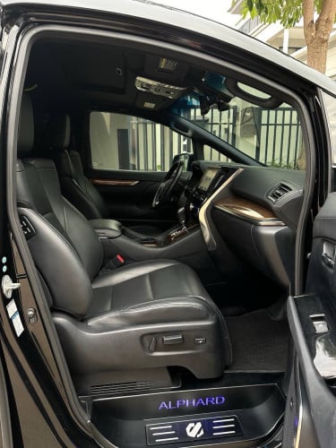 Alphard2015/ម្ចាស់ផ្ទាល់