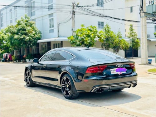 Audi A7 2014 ម្ចាស់ទិញក្រដាសពន្ធក្នុងឆ្នាំ2024(៤មុឺនជាង)ឡានមិនដែរមានប្រវត្តិជួលទេ តម្លៃ17500$ចរចារ