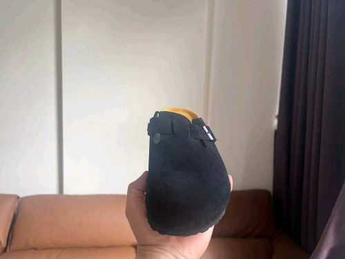 Birkenstock（德国勃肯）