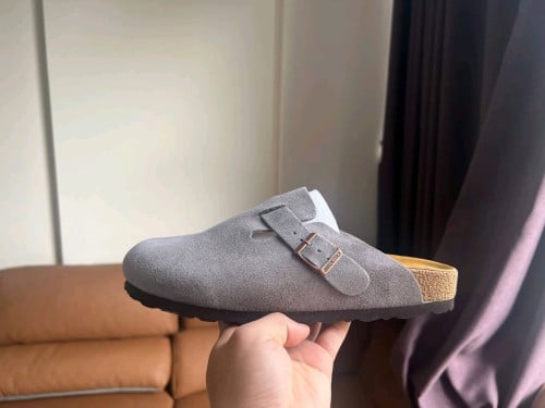 Birkenstock（德国勃肯）