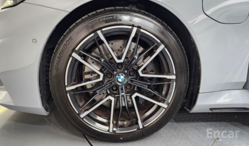BMW G90 M5 Hybrid Sedan 2025