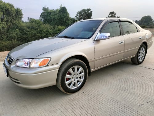 Camry 2000 Le