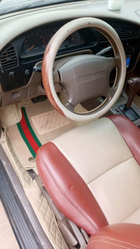 camry 94 ឯកសារគ្រប់លក់2650$ចរចា 016 91 49 49 017 90 9926