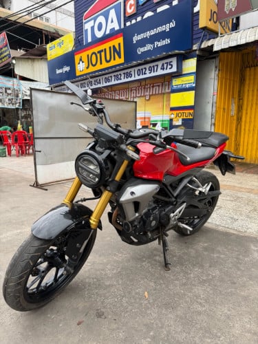 CB150 ឆ្នាំ 2018 លក់ 1600$ ចរចារ សំណំុស៊ីន