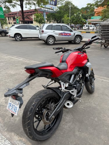 CB150 ឆ្នាំ 2018 លក់ 1600$ ចរចារ សំណំុស៊ីន