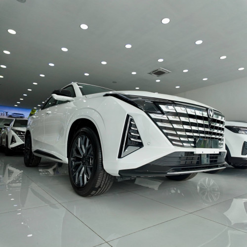 CHANGAN UNI-Z
