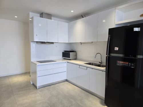 Condo two bedroom for Sale at the Penthouse residence
