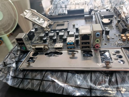 H410M COLORFUL (M.2 HDMI)