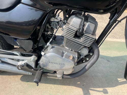 Honda  night hawk 250cc រំលស់ក៏បាន