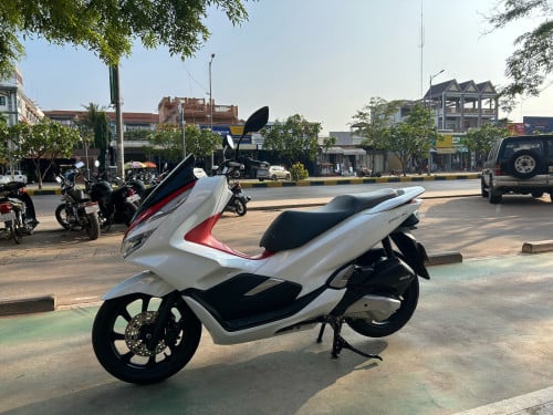 Honda PCX 2019yរំលស់ក៏បាន  ប្រាក់ចូលរួម0%