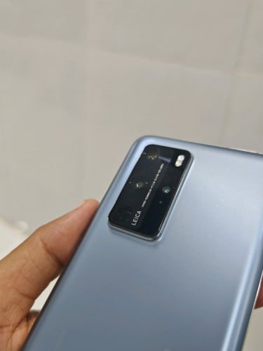 Huawei P40 Pro 8g/256g_Global(វៃដូរបាន)👉$215