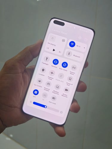 Huawei P40 Pro 8g/256g_Global(វៃដូរបាន)👉$215