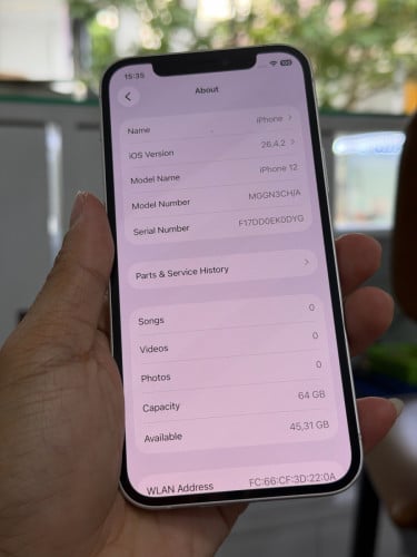 iPhone 12 (64)G