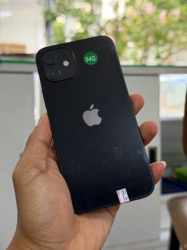 iPhone 12 (64)G