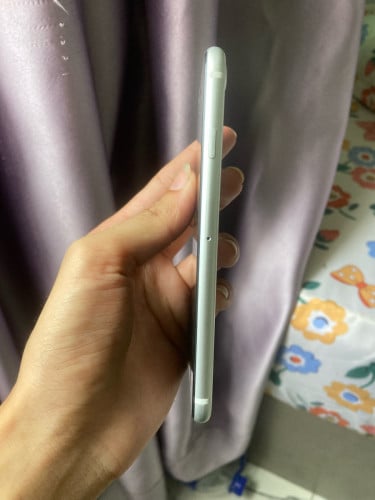 Iphone se2 128g