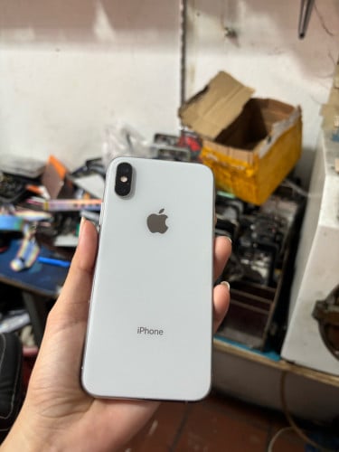 iPhone x អត់ស្គែន បែកកញ្ចក់ប្រើបាន. (លក់ហើយ)